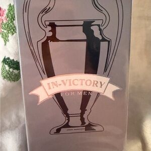 In-Victory For Men Eau de Toilette - Sleek Silver Bottle